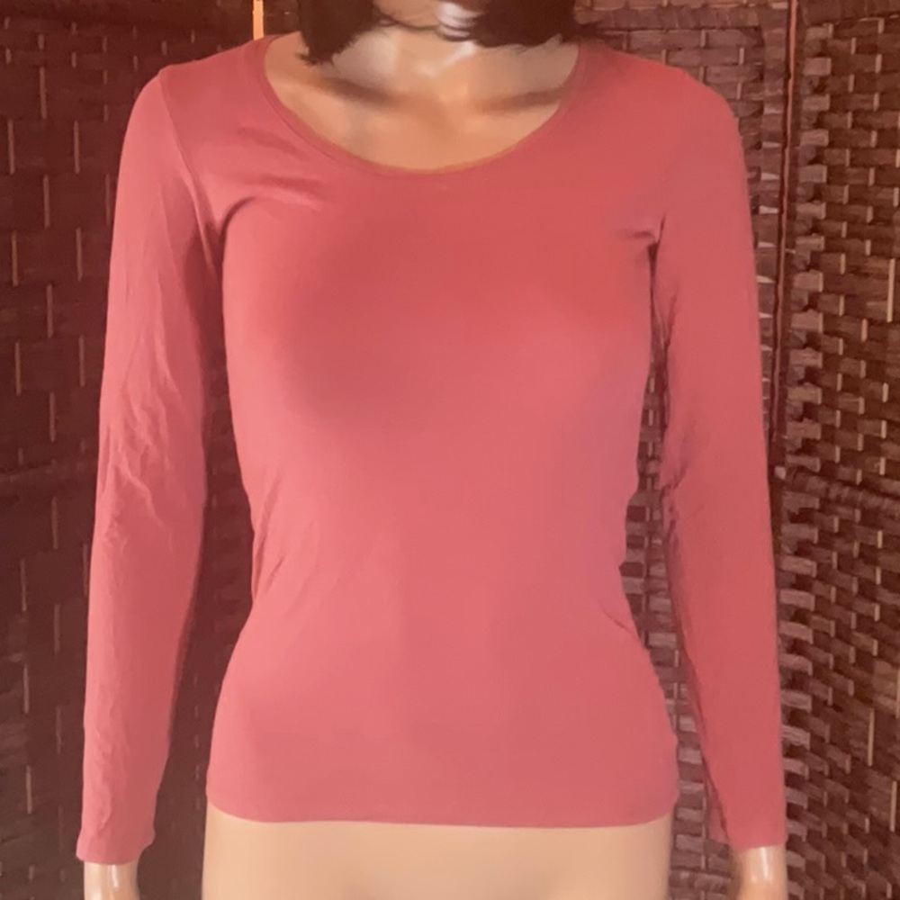 Pink long sleeve T-shirt
